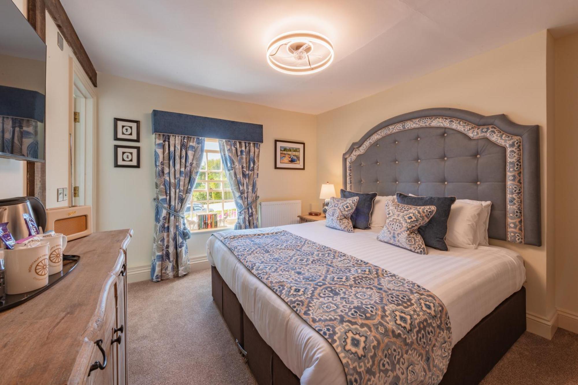 The King William IV Country Inn & Restaurant Sedgeford 외부 사진